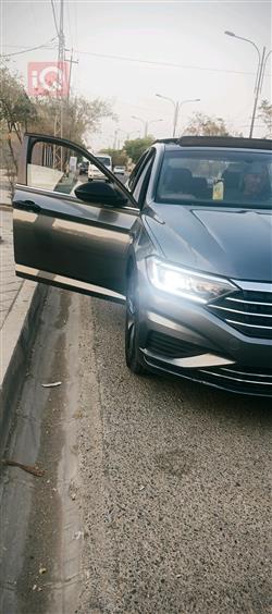 ڤۆڵکسواگن جێتا